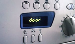 Lỗi Cửa Ở Máy Giặt Samsung, Indesit, Ariston, Atlant 