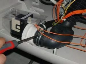 Lỗi F15 Trong Máy Giặt Atlant