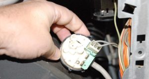 Lỗi H20 Máy Giặt Ariston