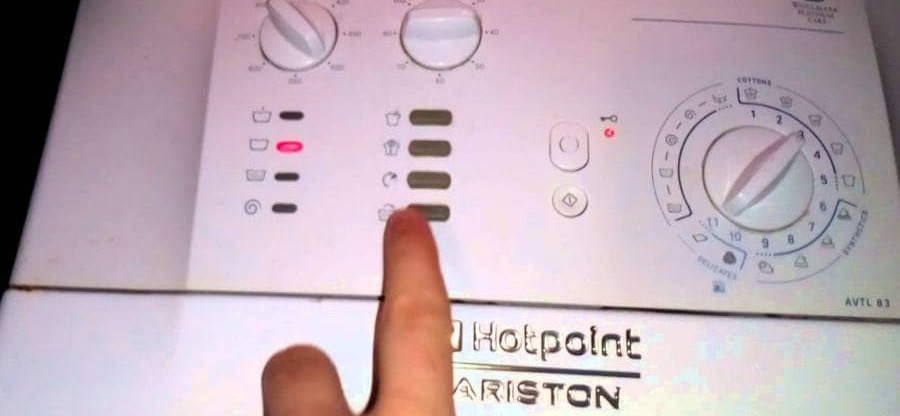 Mã Lỗi F18 Ở Máy Giặt Ariston