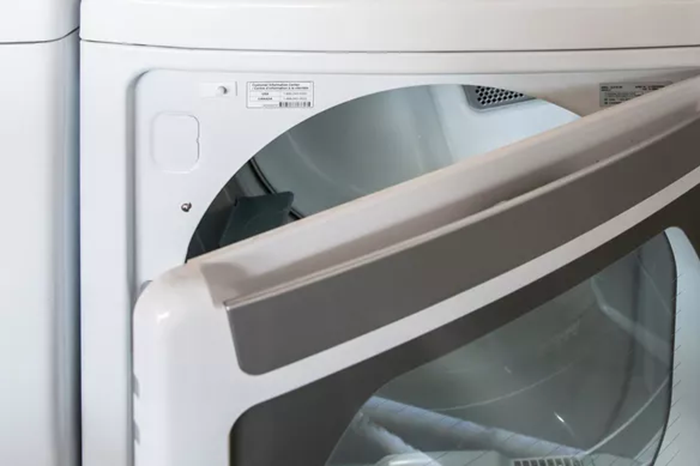 Sự Cố: Máy Sấy Tạo Ra Tiếng Ồn Bất Thường