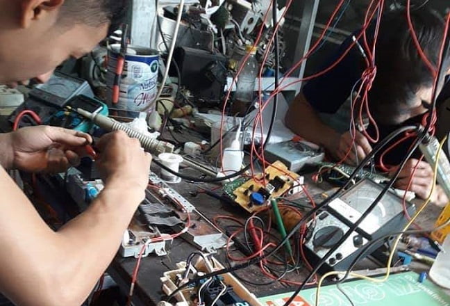 Sửa Máy Giặt Toshiba Mất Nguồn Do Hỏng Board Mạch Sửa Máy Giặt Toshiba Mất Nguồn Do Hỏng Board Mạch