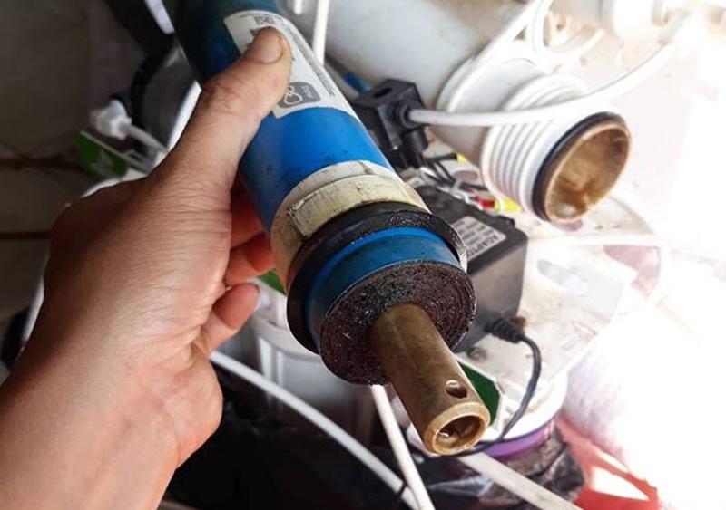 Dấu Hiệu Cho Thấy Máy Lọc Nước Đang Có Vấn Đề Dấu Hiệu Cho Thấy Máy Lọc Nước Đang Có Vấn Đề