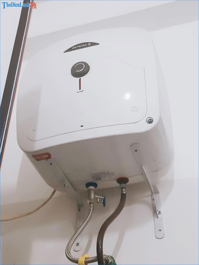 Bước 1 Và 2 Tiếp Nhận Thông Tin Và Kiểm Tra Sự Cố Bình Nóng Lạnh