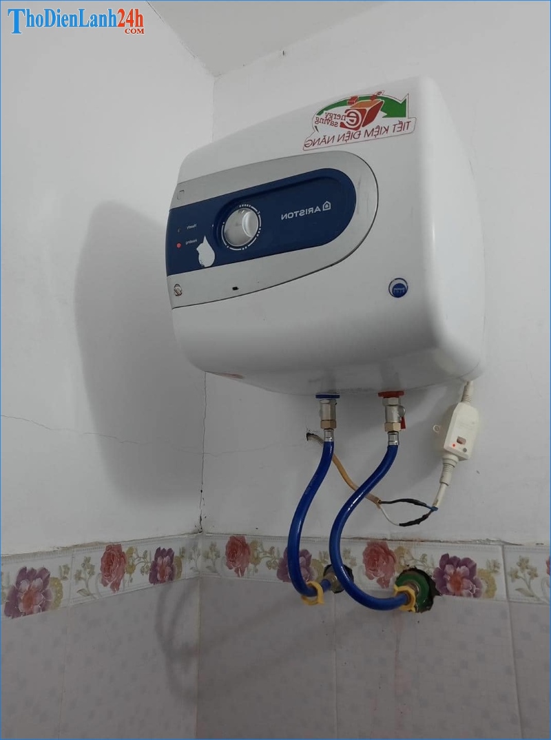 Liên Hệ Ngay Thodienlanh24H Để Sửa Bình Nóng Lạnh Dân Hòa
