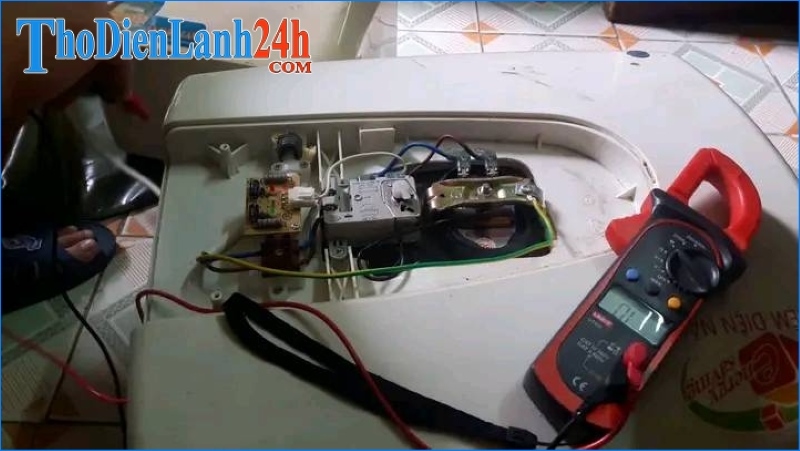 Dịch Vụ Sửa Bình Nóng Lạnh Tại Các Địa Bàn Dịch Vụ Sửa Bình Nóng Lạnh Tại Các Địa Bàn
