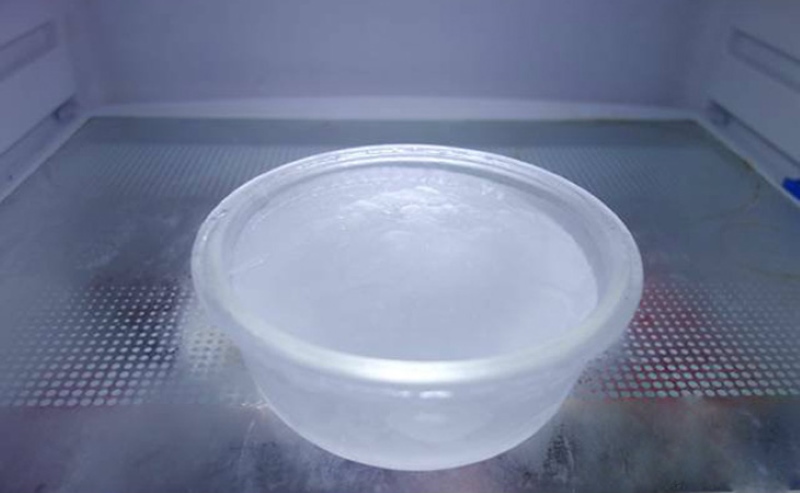 Khi Bát Nước Tan Ra, Nó Cung Cấp Hơi Ẩm Cho Ngăn Mát, Giúp Bảo Quản Rau Củ Quả Lâu Hơn Khi Bát Nước Tan Ra, Nó Cung Cấp Hơi Ẩm Cho Ngăn Mát, Giúp Bảo Quản Rau Củ Quả Lâu Hơn