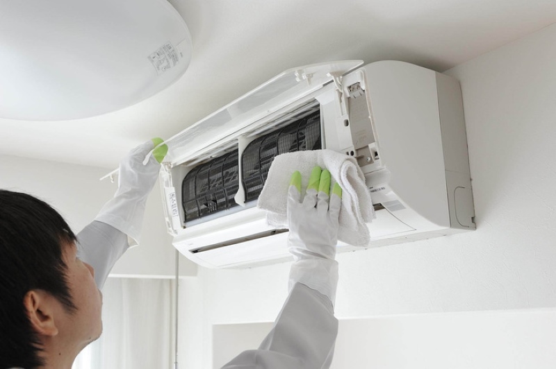 Dàn Lạnh Không Được Vệ Sinh Dàn Lạnh Không Được Vệ Sinh