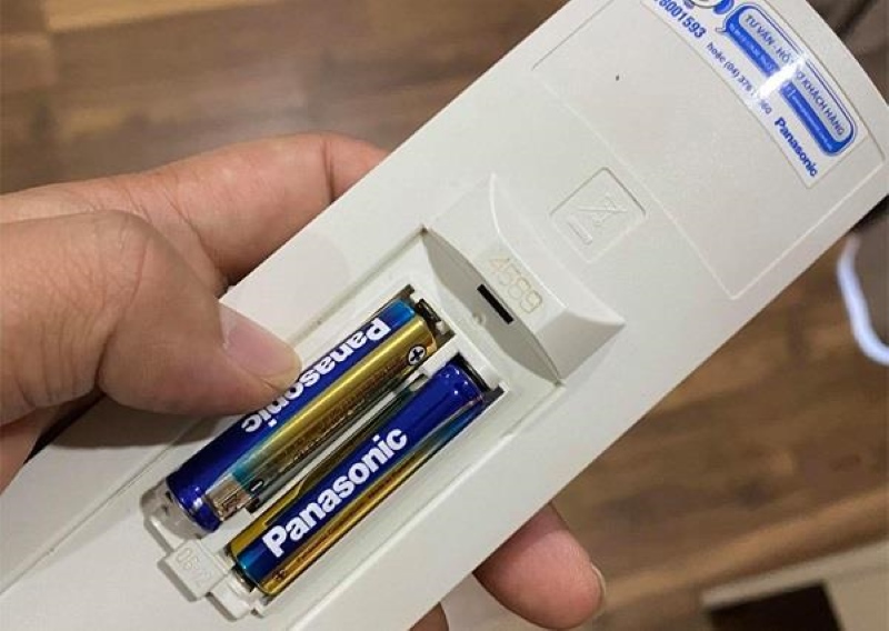 Điều Khiển Điều Hòa Hết Pin Điều Khiển Điều Hòa Hết Pin