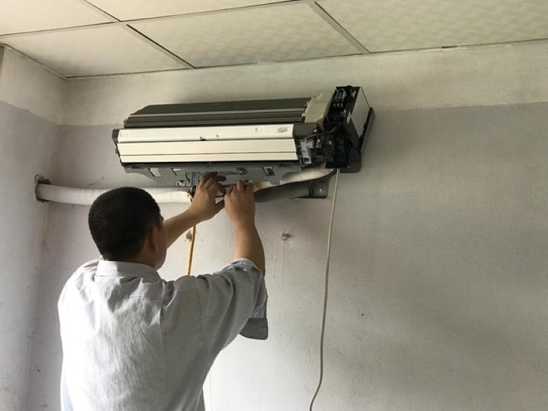Dịch Vụ Tháo Lắp Điều Hòa Máy Lạnh Lg Tại Nhà Thodienlanh24H Dịch Vụ Tháo Lắp Điều Hòa Máy Lạnh Lg Tại Nhà Thodienlanh24H