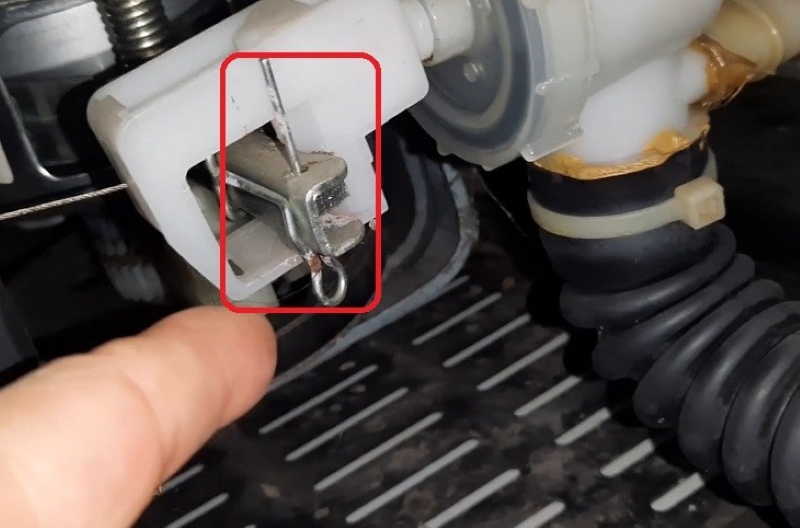 Bơm Thoát Nước Hoặc Van Xả Bị Hỏng Bơm Thoát Nước Hoặc Van Xả Bị Hỏng