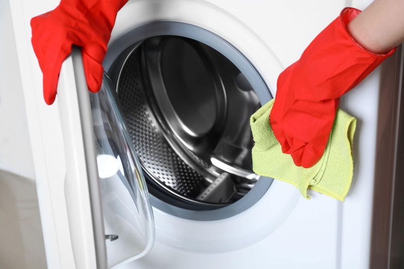Các Dấu Hiệu Cho Thấy Máy Giặt Cần Được Vệ Sinh