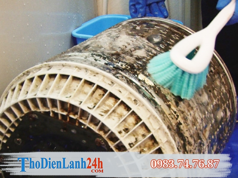 Các Dấu Hiệu Cho Thấy Máy Giặt Cần Vệ Sinh
