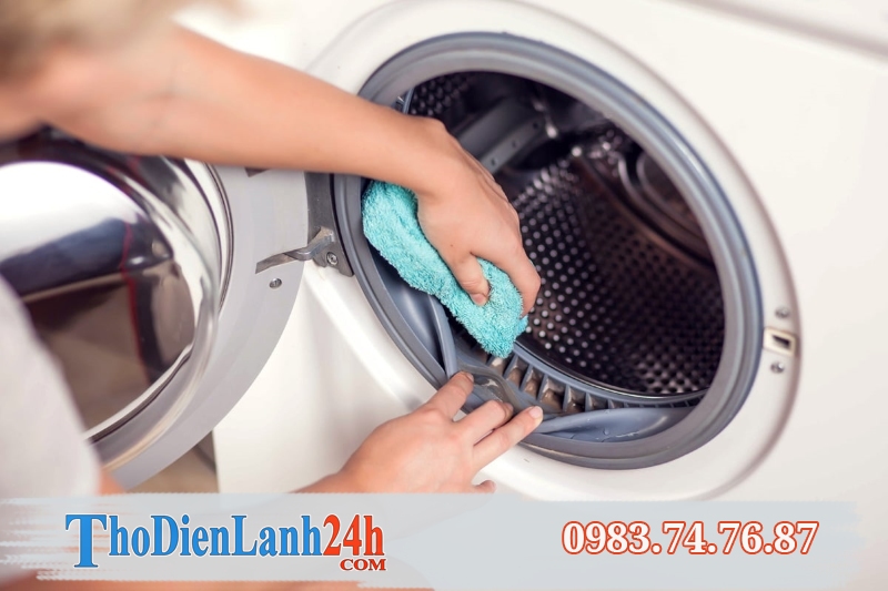 Phản Hồi Từ Khách Hàng Về Dịch Vụ