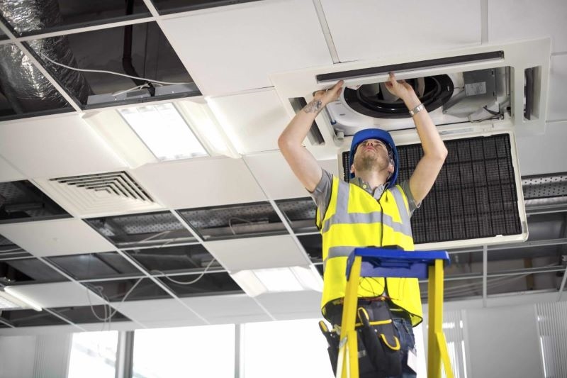 Cách Nhận Hỗ Trợ Khẩn Cấp