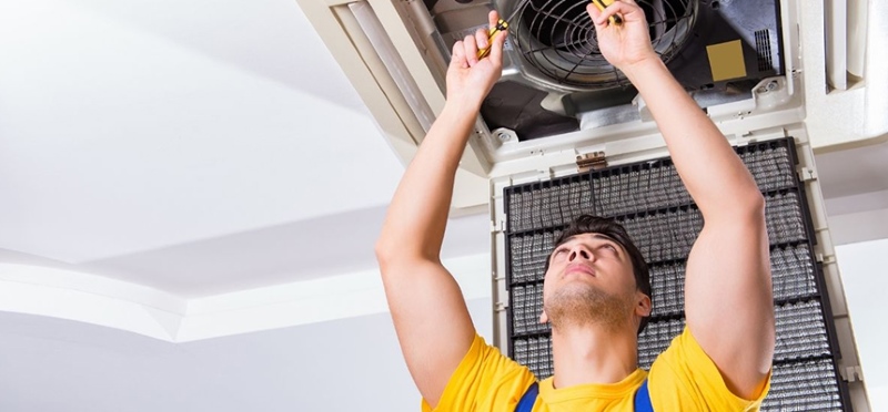 Sự Khác Biệt Giữa Sửa Chữa Điều Hòa Dân Dụng Và Công Nghiệp