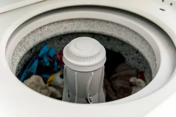 Để Quần Áo Ướt Bên Trong Để Quần Áo Ướt Bên Trong